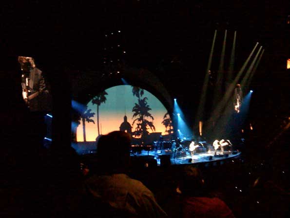 hotel-california-eagles-tour