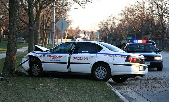 Taxi cab crash into tree