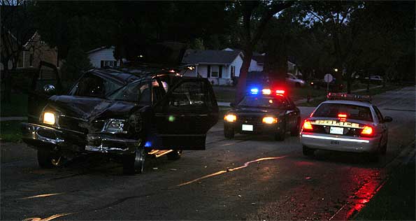 Ford-Expedition-Wrecked2