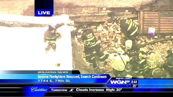 WGNTV 9 Fire wall collapse Chicago Fire Department December 22, 2010