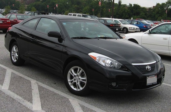 Black Toyota Solara SE