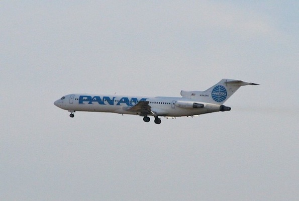 PANAM Boeing 727-222 landing at O'Hare International Airport in 2011 after the airline was no longer in operation
