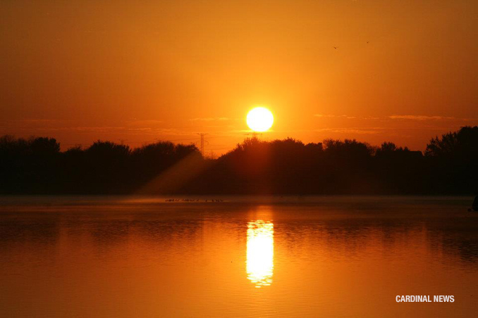 Sunrise at Lake Arlington on Tuesday, October 11, 2011