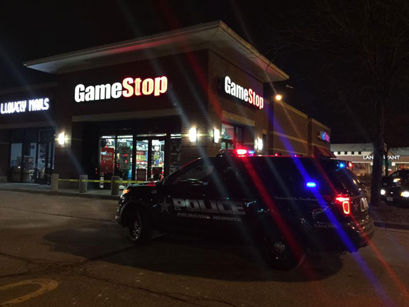 Arlington Heights police at GameStop robbery.