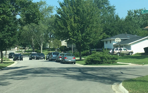 Schaumburg Police Warrant Service, evidence collection on Cambridge Drive