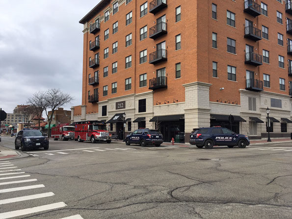 Police at Parkview Apartments Arlington Heights