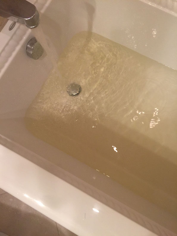 Bathtub water turbidity during Arlington Heights water main break