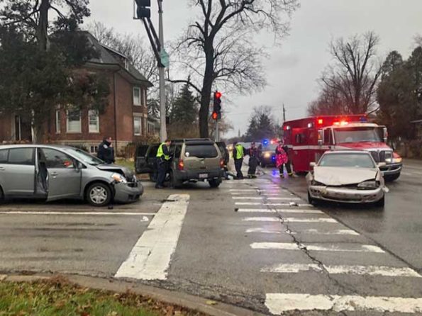 3-vehicle crash at Arlington Heights Rd and Euclid Ave Arlington Heights