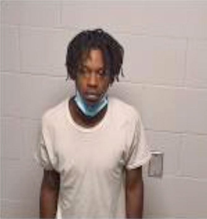 Maseo Rosser, Aggravated Discharge of a Firearm suspect, car burglary suspect