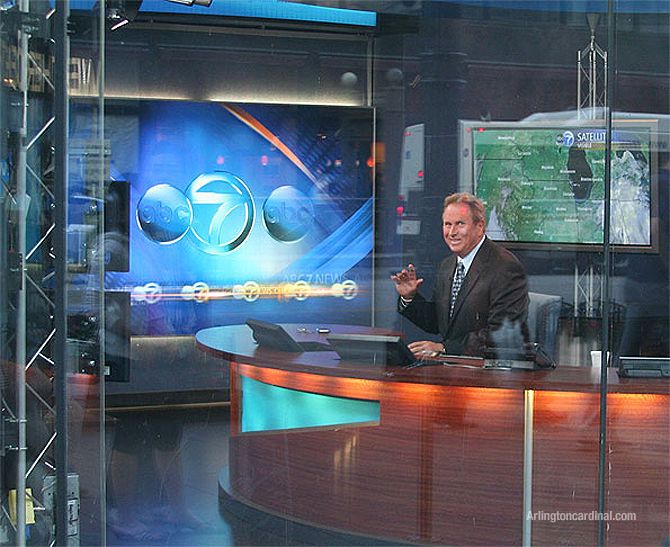 ABC 7 Chicago's Jerry Taft waving while joking through the window what a 'big deal he is' with all his weather technology (September 2009)