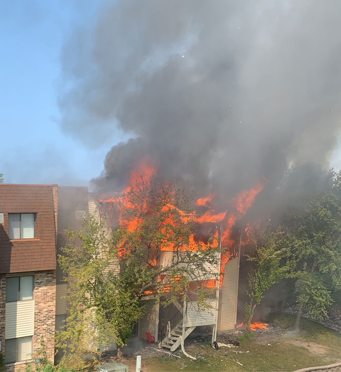 Glendale Heights Water's Edge Condo building fire