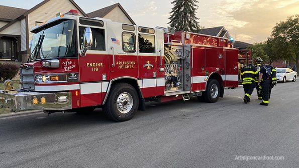 Arlington Heights fire engine at fire on Chippewa Trail in Wheeling