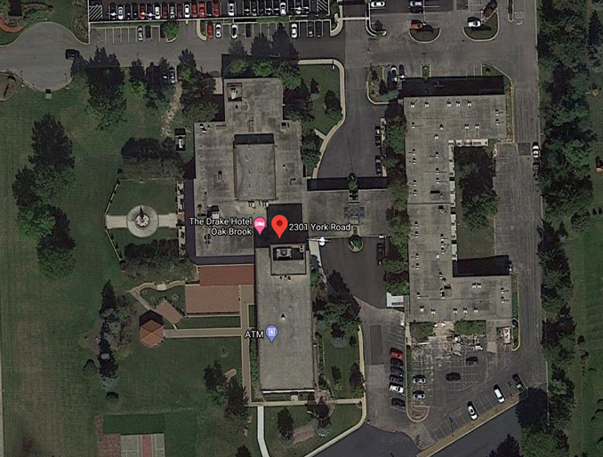 Drake Hotel Oak Brook (Source Google Maps satellite view)