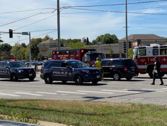 Crash involving two minivans at Arlington Heights Road and Rand Road
