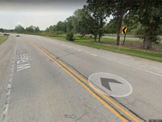 Russell Road banked curve westbound east of Delany Road near the Illinois-Wisconsin state border (Image capture September 2019 ©2020 Google)