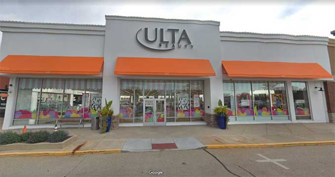 Ulta on 135 Skokie Valley Road in Highland Park (Image capture: September 2018 ©2020)