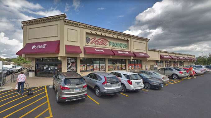 Valli Produce Arlington Heights(Image capture September 2018 ©2020 Google)