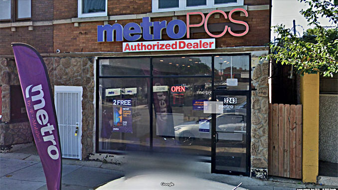 Metro by T-Mobile Store Chicago Avenue (Image capture August 2019 ©2020 Google)