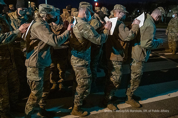 US Marshal deputation of National Guard service members on Monday, January 18, 2021 (Shane T. McCoy US Marshals Public Affairs)