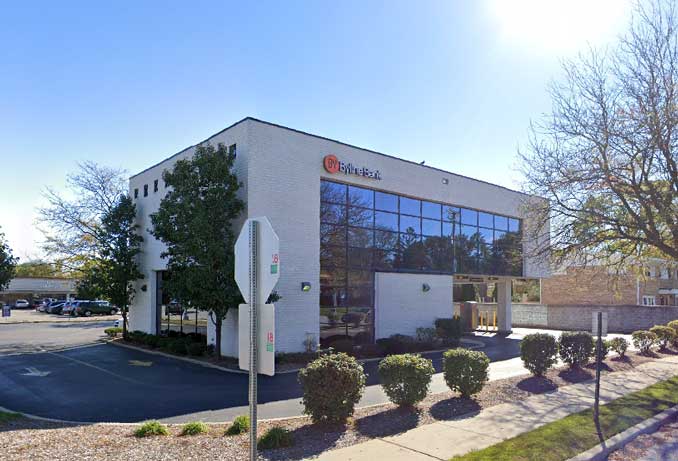 Byline Bank on Lake Avenue just east of the Edens Expressway in Wilmette (Google Street View Image capture October 2018 ©2021 Google)