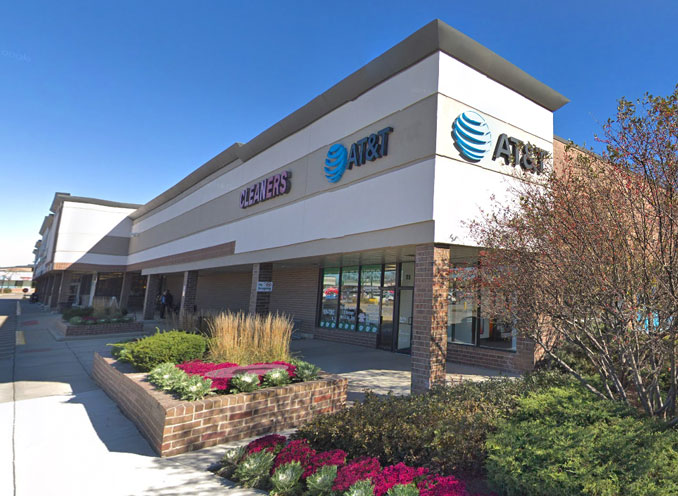 Buffalo Grove AT&T Store, 55 McHenry Road in Buffalo Grove (Image capture October 2018 ©2021 Google)