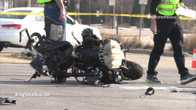 Wrecked motorcycle at Golf Road and National Parkway in Schaumburg