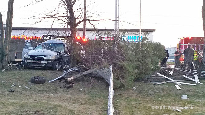 Fatal crash on Algonquin Road west of Kennicott Avenue in Arlington Heights (PHOTO CREDIT: Warren Hecht)