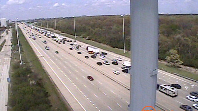 IDOT traffic camera at Schaumburg Road shows traffic on northbound Route 53 south of Higgins Road (SOURCE: IDOT)