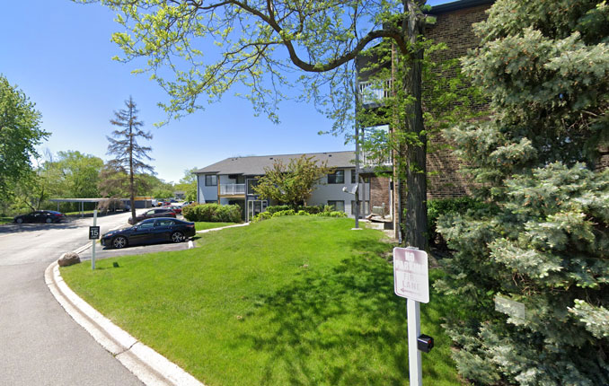 800 block Panorama Drive Palatine (Image capture May 2019 ©2021 Google)