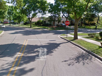 Kennicott Drive and Techny Road Arlington Heights (Image capture May 2012 ©2021 Google)