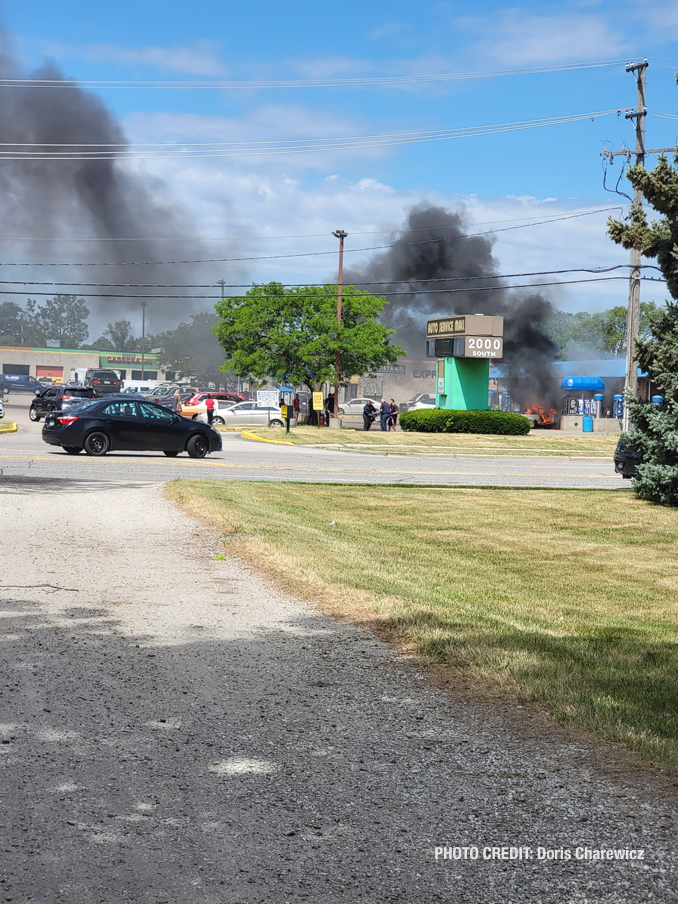 Vehicle fire scene at America's Best Car Wash in Mount Prospect on South Elmhurst Road in Mount Prospect (PHOTO CREDIT: Doris Charewicz)