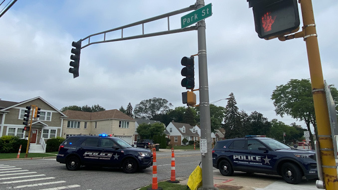 Gas leak Arlington Heights Road between Sigwalt Street and Park Street