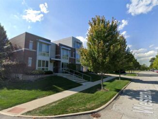 Apartment at Western Avenue and Hyacinth Place in Highland Park (Image capture: September 2018 ©2021 Google)