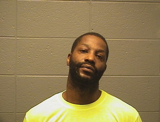 Shawn Hampton, domestic battery suspect (SOURCE: Cook County Sheriff's Office)