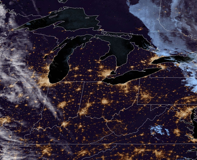 Clouds at night to the west of Chicagoland on Wednesday, September 29, 2021