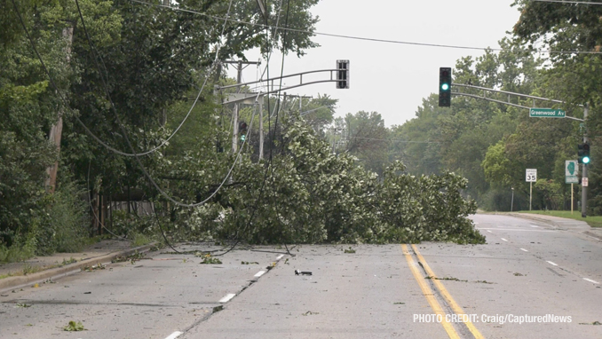 Storm damage at Waukegan Road and Greenwood Avenue in Deerfield (SOURCE: Craig/CapturedNews)