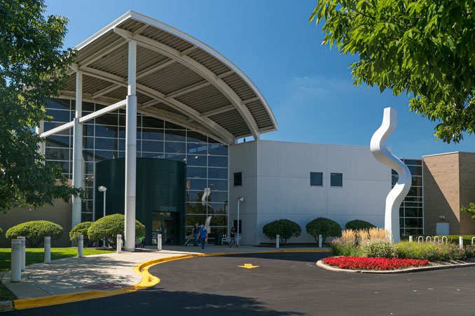 Entrance to the NCH Wellness Center at 900 West Central Road in Arlington Heights