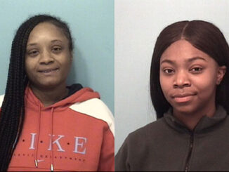 Former US Mail carriers Shavonna Taylor, and Ariel Jakes (SOURCE: Naperville Police Department)