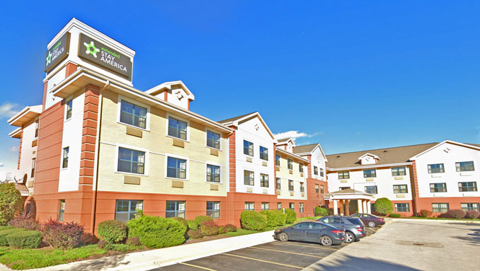 Extended Stay on American Lane in Schaumburg (Image captured October 2018 ©2021 Google)