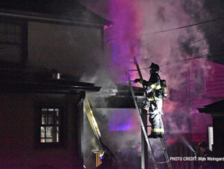 Exterior fire at house on Ridgewood Drive in Highland Park on Sunday, December 26, 2021 (PHOTO CREDIT: Max Weingardt)