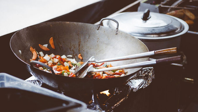 Wok (PHOTO CREDIT: Pexels/pixabay)