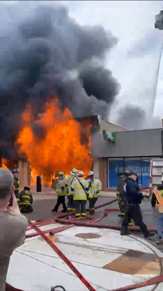 Fire scene at 3040 West Lawrence Avenue Chicago on Tuesday, March 22, 2022