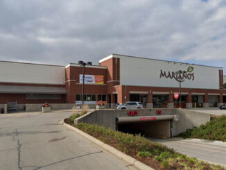 Mariano's on Cumberland Avenue near Higgins Road Park Ridge (Image Capture October 2018 ©2022)