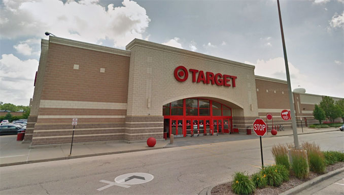 Target Store, 7601 Kingery Highway in Willowbrook (Image capture July 2015 ©2022)