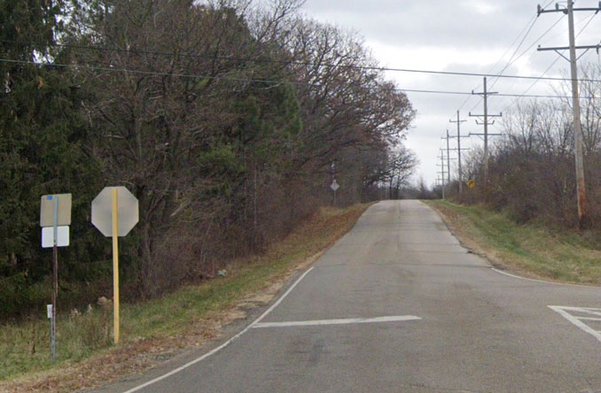 Streit Road looking east from and US 14 (Image capture December 2021 ©2022 Google)