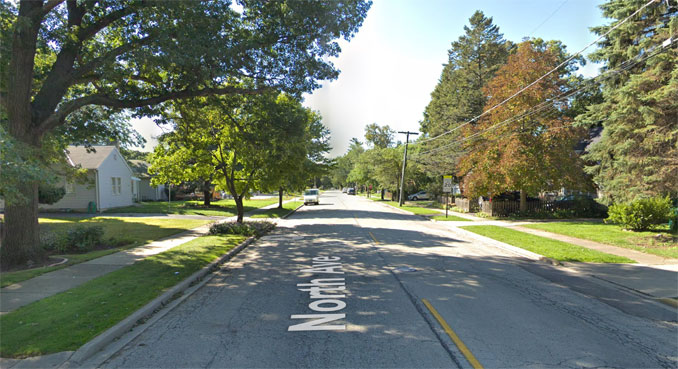 2000 block of North Avenue north of Parmalee Place, Waukegan (Image capture September 2018 ©2022)