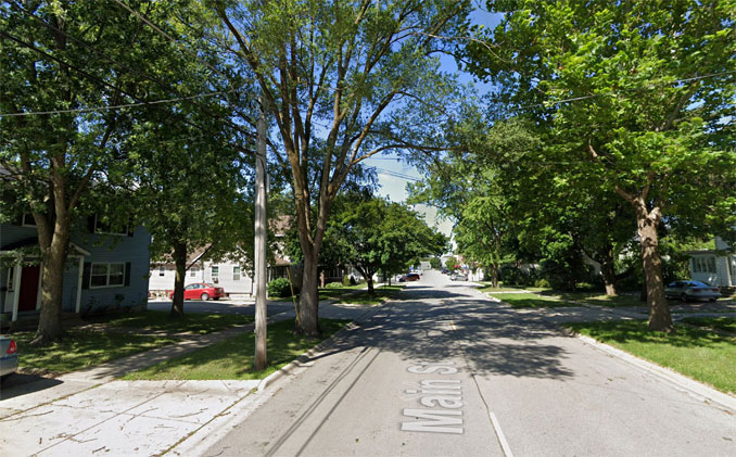 Block of 3800 Main Street in McHenry (Image capture August 2019 ©2022).