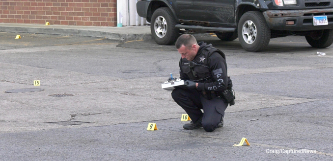 North Chicago homicide investigation near the Citgo gas station at 10th Street and Jackson Street (Craig/CapturedNews)