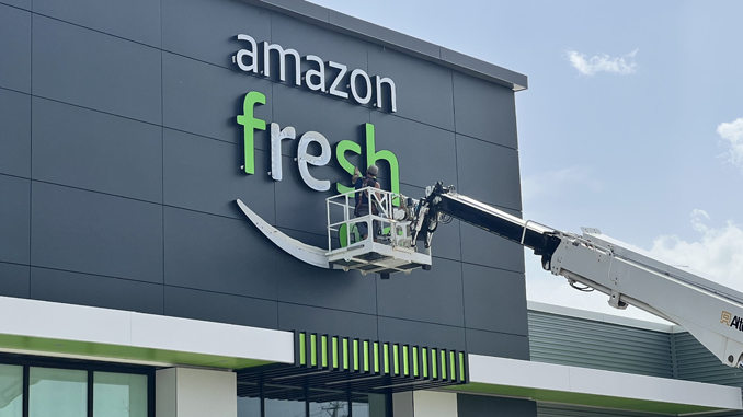 Amazon Fresh sign up at store at 325 East Palatine Road Arlington Heights, Illinois