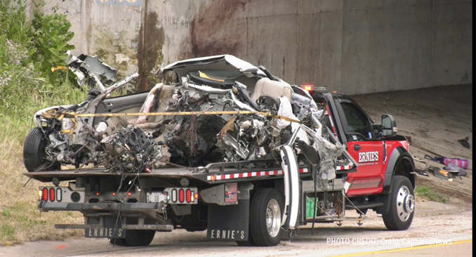 Fatal crash early Saturday morning just after 2:00 a.m. June 25, 2022 on I-294 WEST (northbound) at the Lake Cook Road bridge (Craig/CapturedNews).